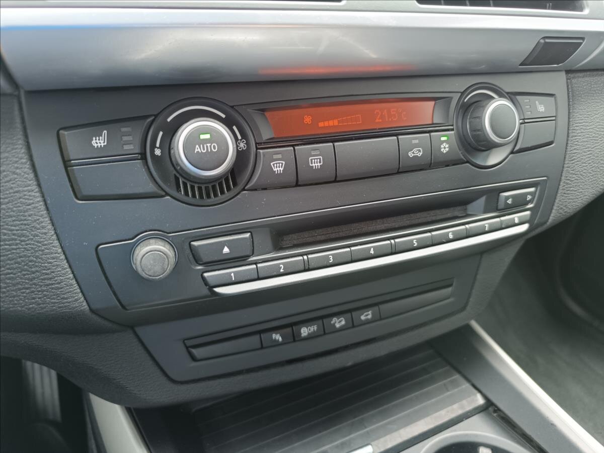 BMW X5 SUV / Terénní 3,0 l 180 kw