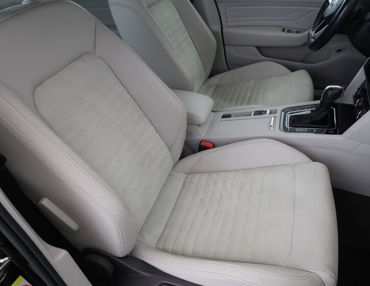 Volkswagen Passat 13