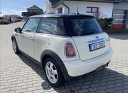 Mini Cooper Hatchback 1,6 l 88 kw