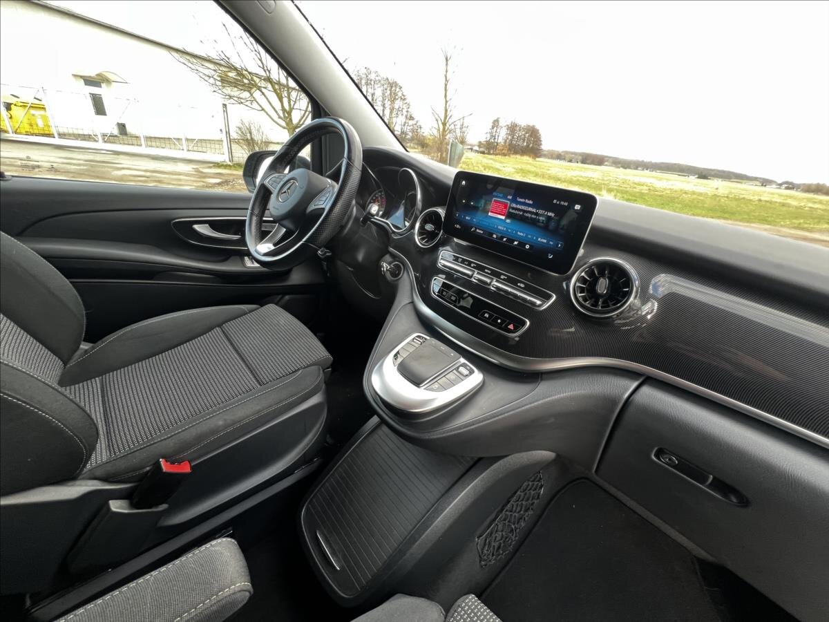 Mercedes-Benz Třídy V MPV 2,0 l 140 kw