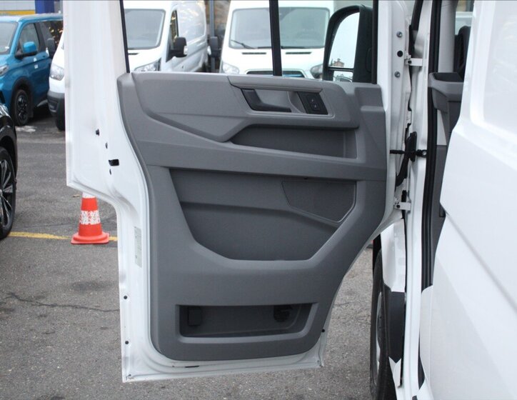 Volkswagen Crafter Skříň 2,0 l 103 kw