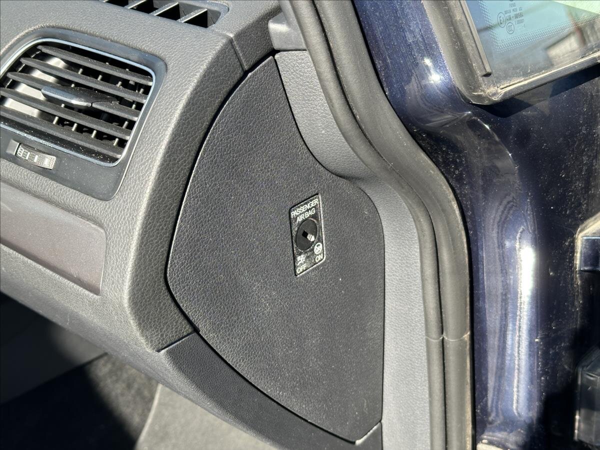 Volkswagen Golf Hatchback 1,2 l 63 kw