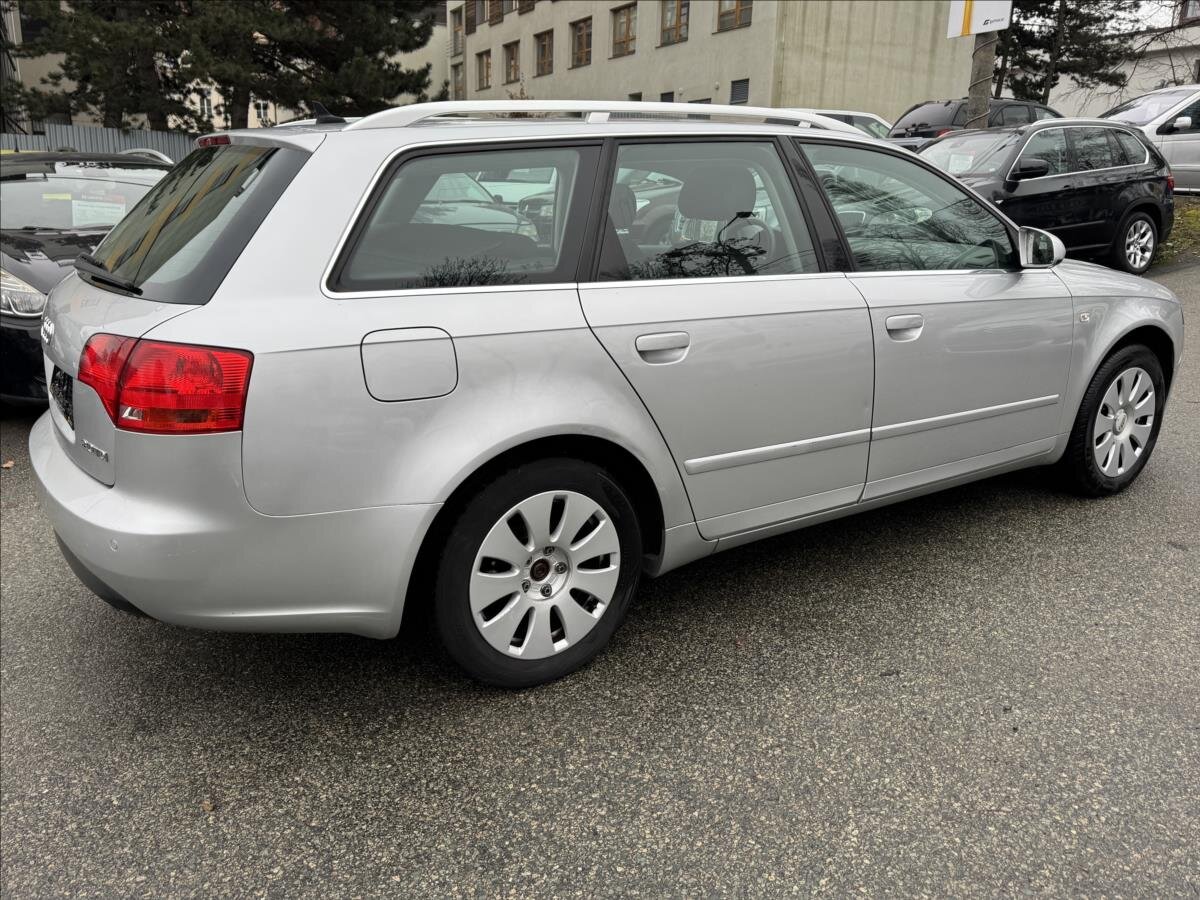 Audi A4 Kombi 2,0 l 103 kw
