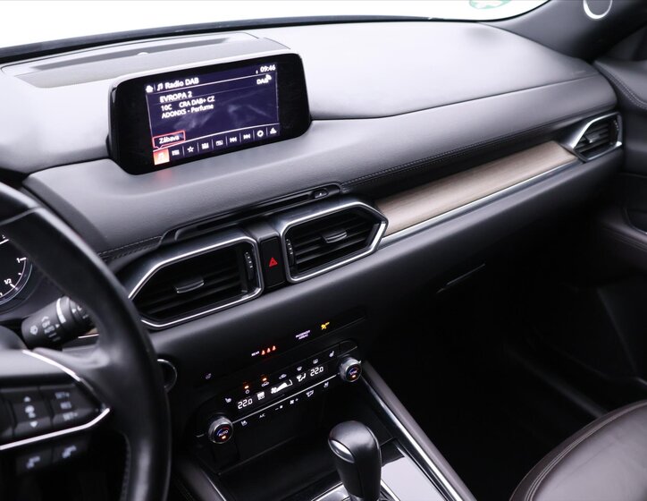 Mazda CX-5 SUV / Terénní 2,5 l 143 kw