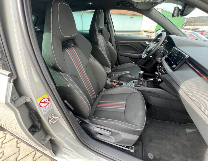 Škoda Scala Hatchback 1,0 l 85 kw