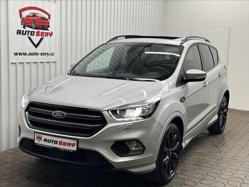 Ford Kuga SUV / Terénní 1,5 l 110 kw