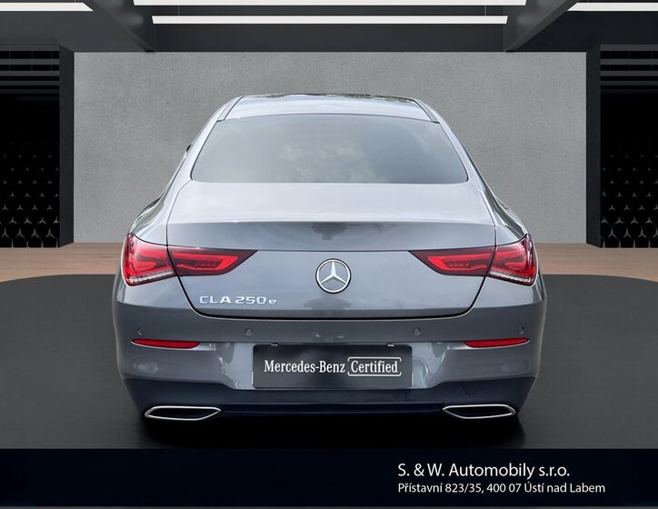 Mercedes-Benz CLA Sedan / Limuzína 1,3 l 118 kw