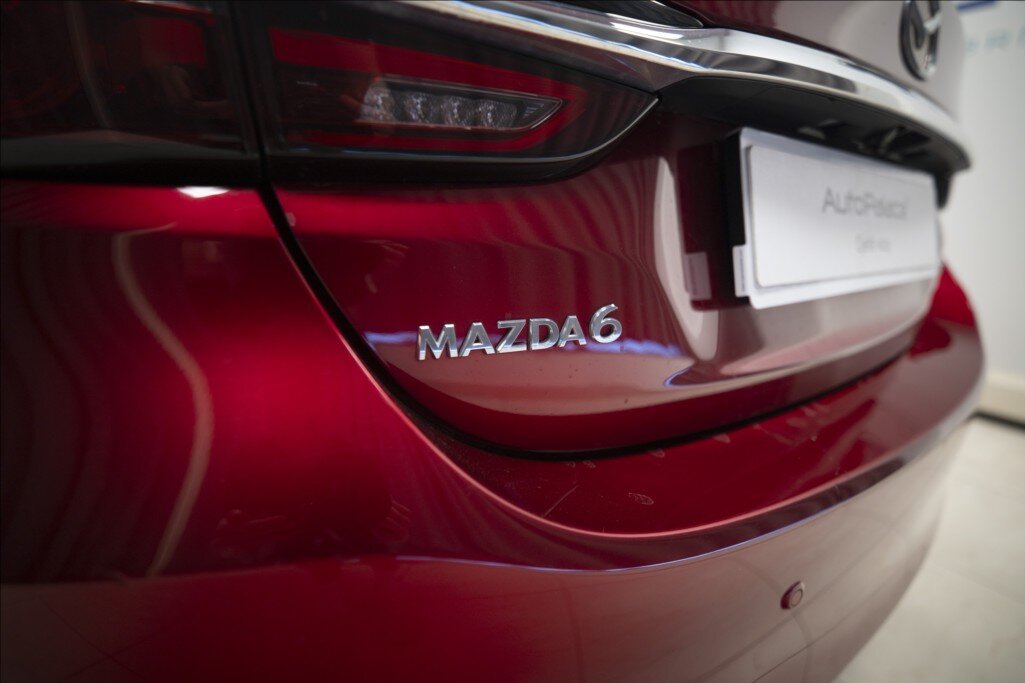 Mazda 6 Sedan / Limuzína 2,5 l 143 kw