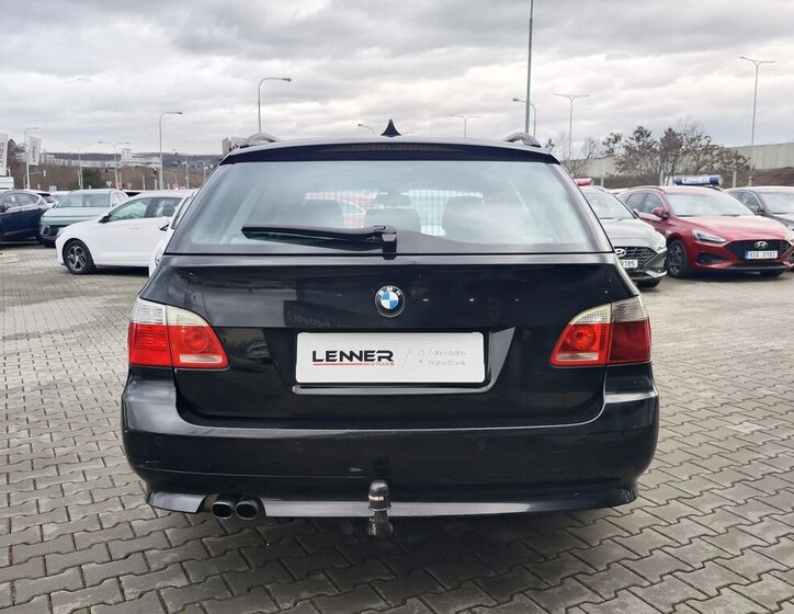 BMW Řada 5 Kombi 2,5 l 130 kw
