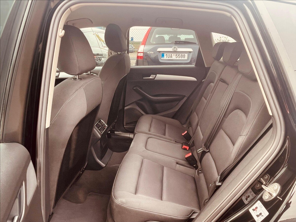 Audi Q5 SUV / Terénní 2,0 l 155 kw