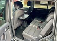 Volkswagen Touran 13
