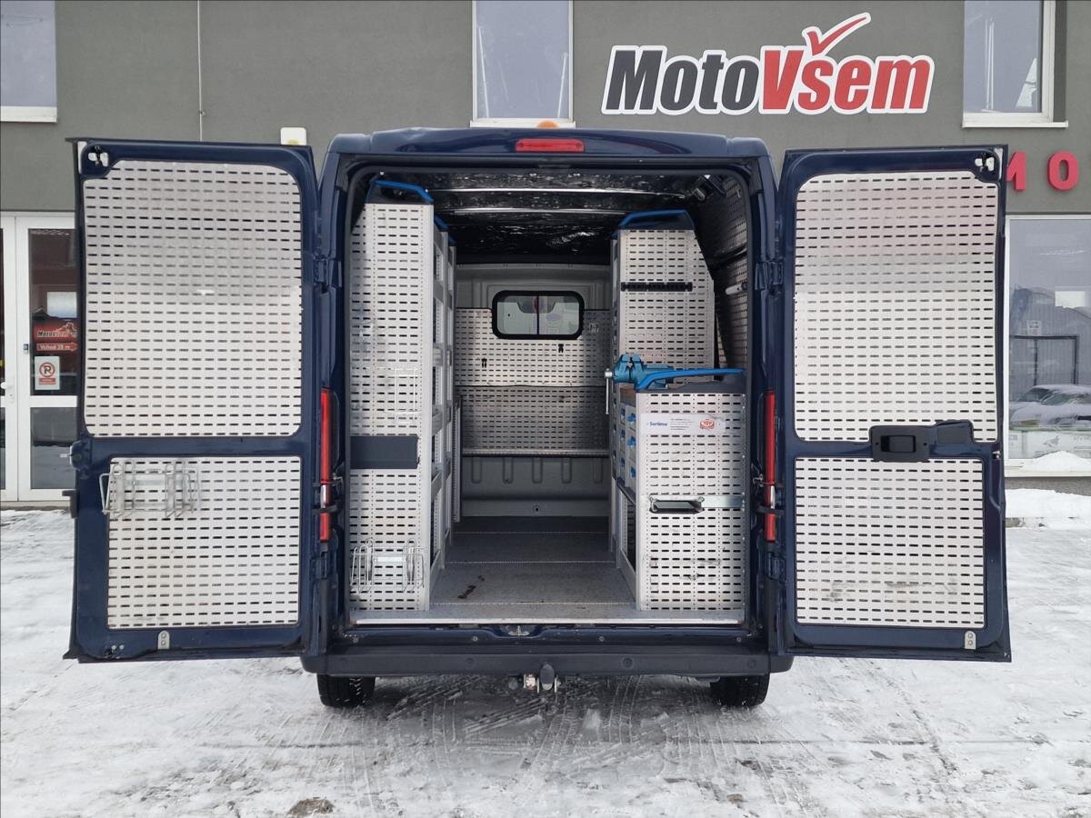 Fiat Ducato Skříň 3,0 l 100 kw