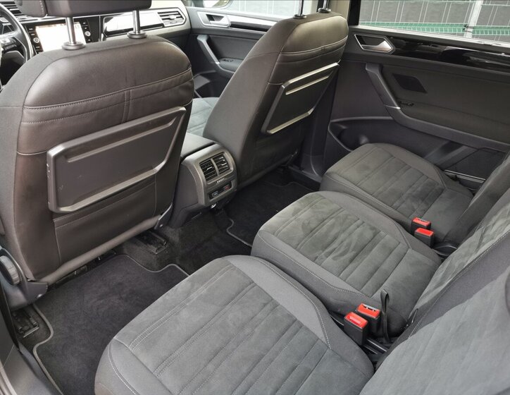 Volkswagen Touran MPV 1,6 l 85 kw