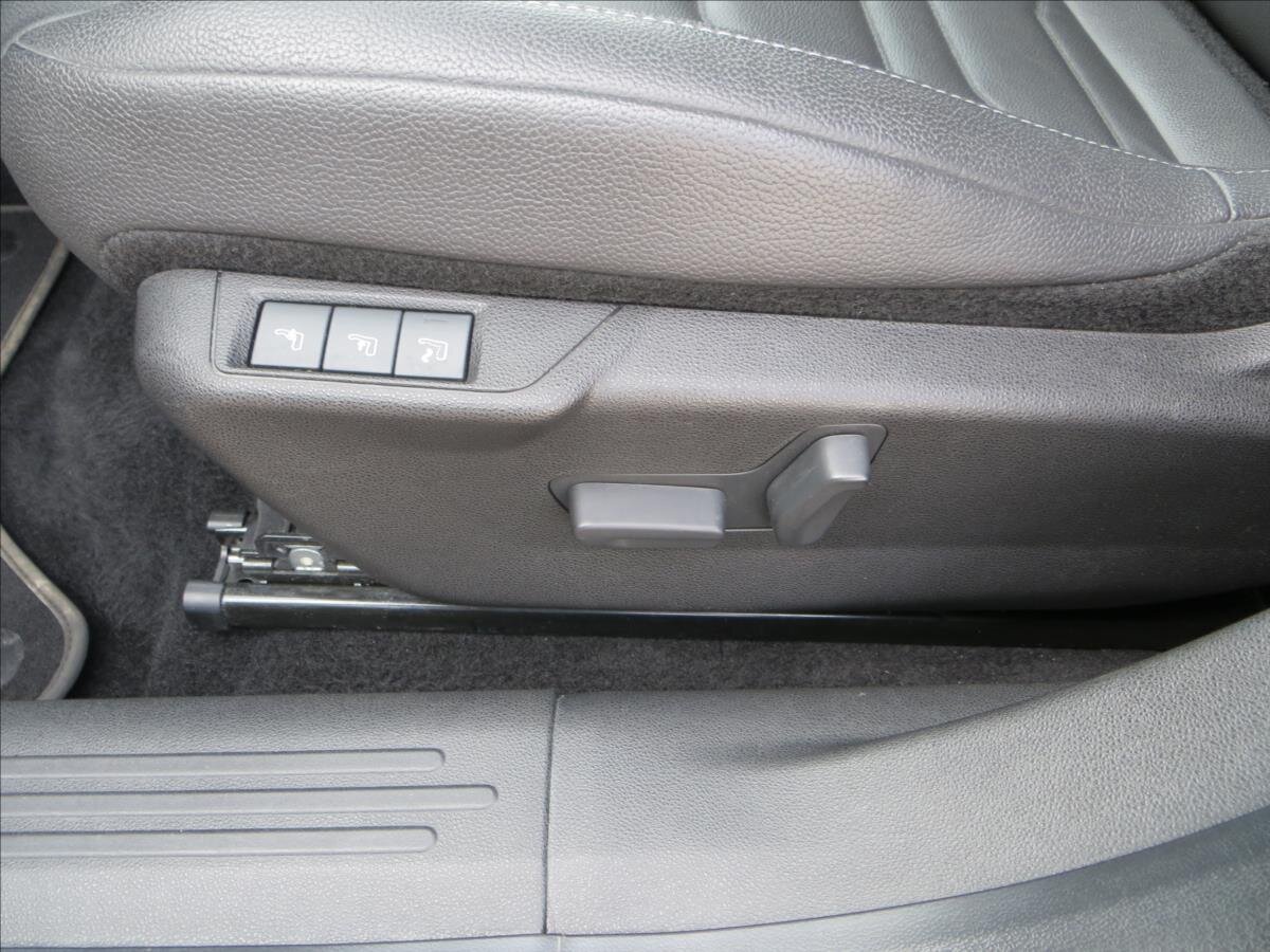 Jeep Avenger Ostatní 1,2 l 74 kw