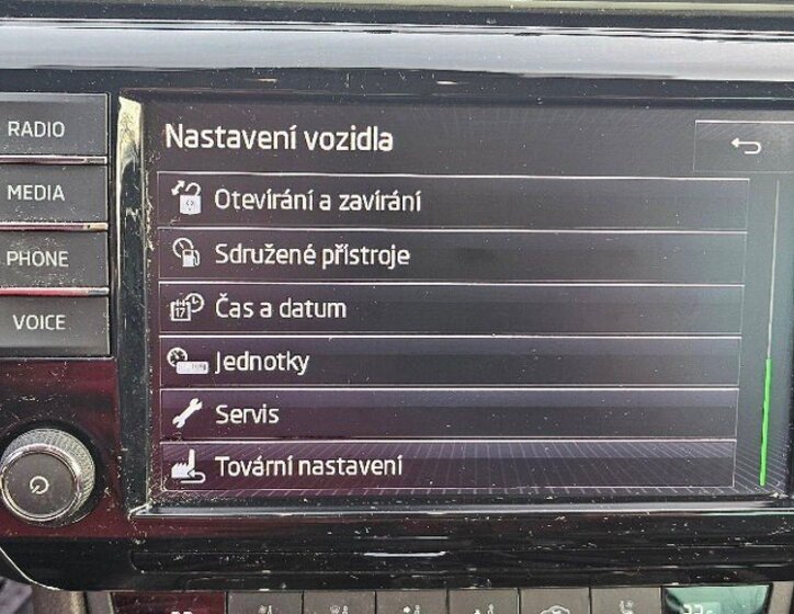 Škoda Superb Kombi 0,0 140 kw