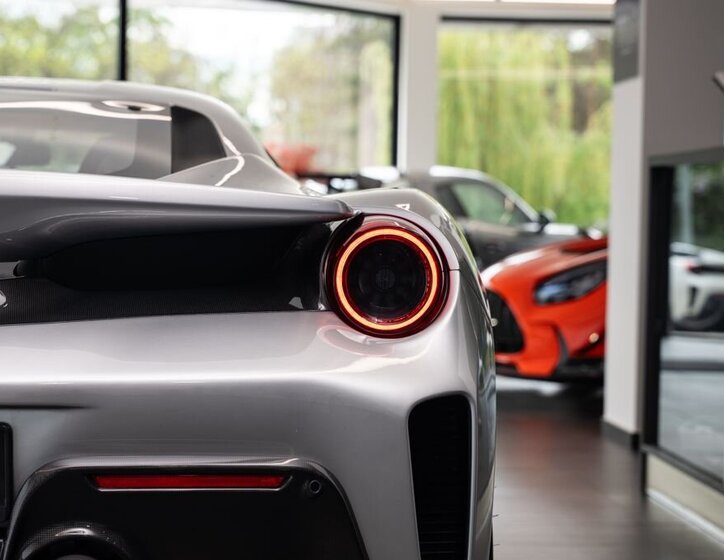 Ferrari 488 Kupé 3,9 l 530 kw