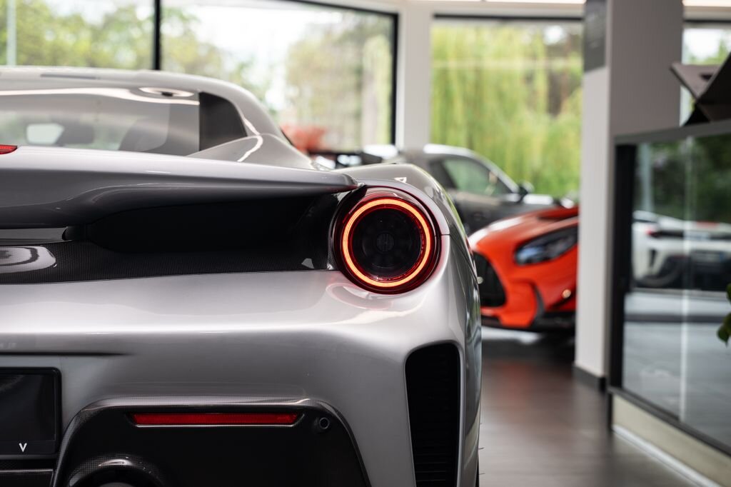 Ferrari 488 Kupé 3,9 l 530 kw