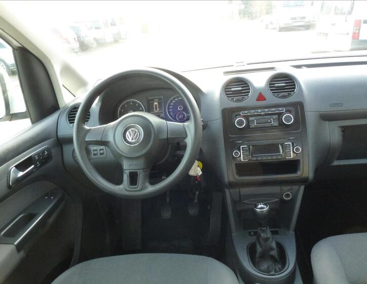 Volkswagen Caddy 26