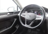 Volkswagen Passat Kombi 2,0 l 110 kw
