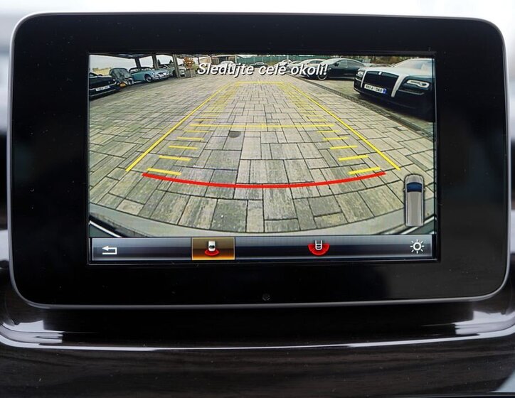 Mercedes-Benz Třídy V MPV 2,1 l 140 kw