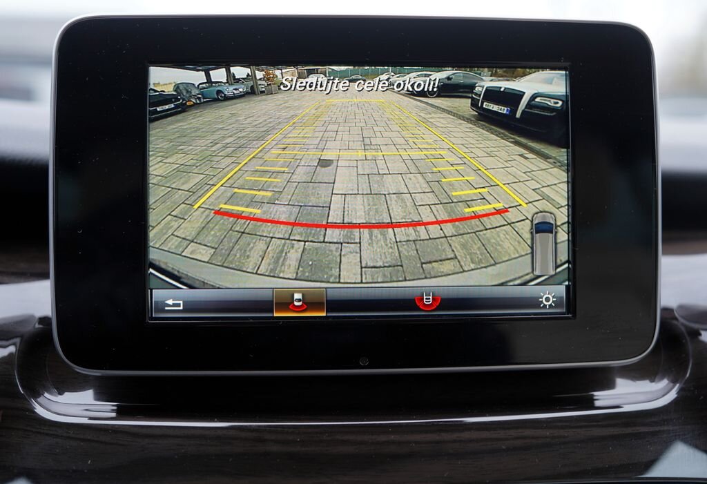 Mercedes-Benz Třídy V MPV 2,1 l 140 kw