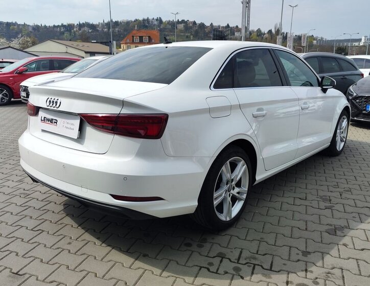 Audi A3 Sedan / Limuzína 2,0 l 110 kw