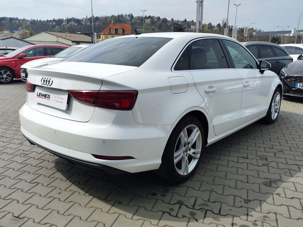Audi A3 Sedan / Limuzína 2,0 l 110 kw