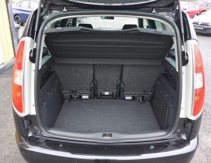 Škoda Roomster Kombi 1,2 l 63 kw