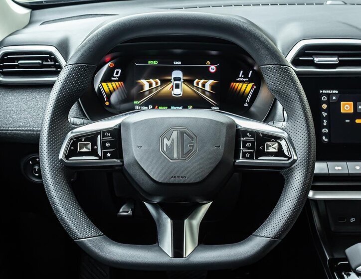 MG ZS SUV 1,5 l 145 kw