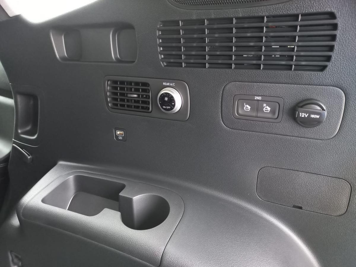 Hyundai Santa Fe SUV 1,6 l 195 kw