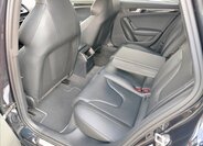 Audi A4 Kombi 2,0 l 140 kw