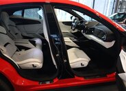 Ferrari Ostatní SUV / Terénní 6,5 l 533 kw