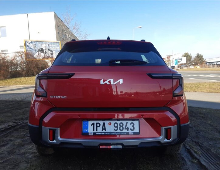 KIA Stonic SUV 998,0 74 kw