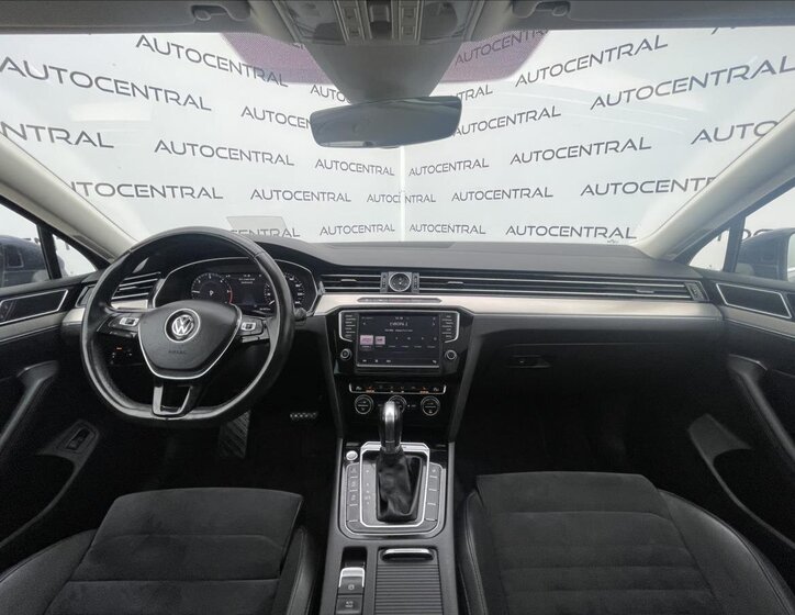 Volkswagen Passat Kombi 2,0 l 176 kw