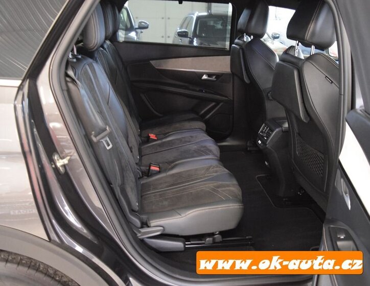 Peugeot 5008 MPV 1,5 l 96 kw