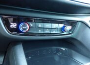 Opel Insignia Hatchback 2,0 l 125 kw