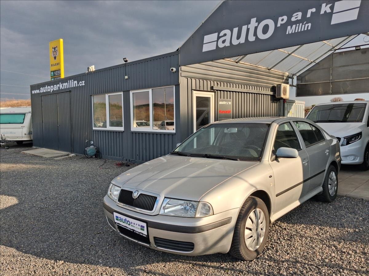 Škoda Octavia Sedan / Limuzína 2,0 l 85 kw