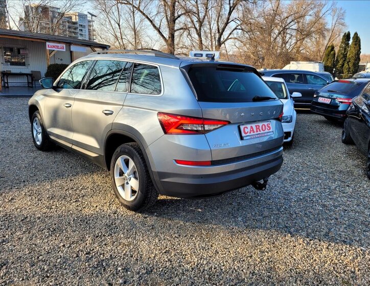 Škoda Kodiaq SUV / Terénní 1,5 l 110 kw