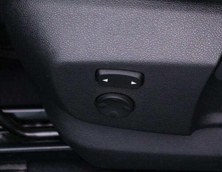 BMW X1 SUV 2,0 l 140 kw