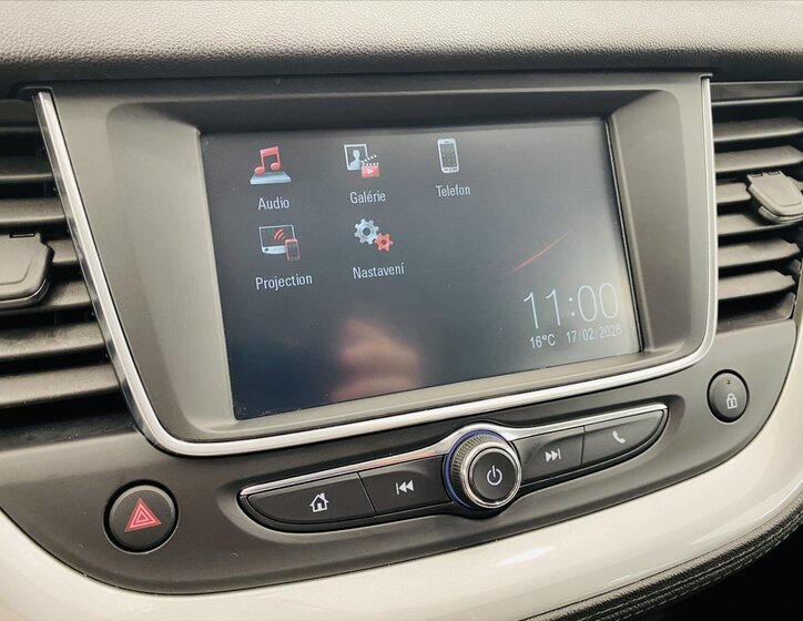 Opel Grandland X SUV 1,2 l 96 kw