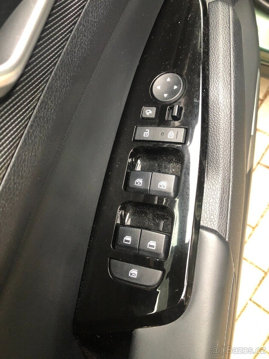 KIA Sportage SUV / Terénní 1,6 l 110 kw