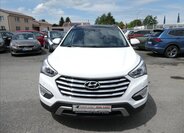 Hyundai Grand Santa Fe 2