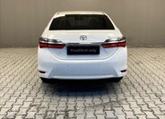 Toyota Corolla Sedan 1,6 l 97 kw