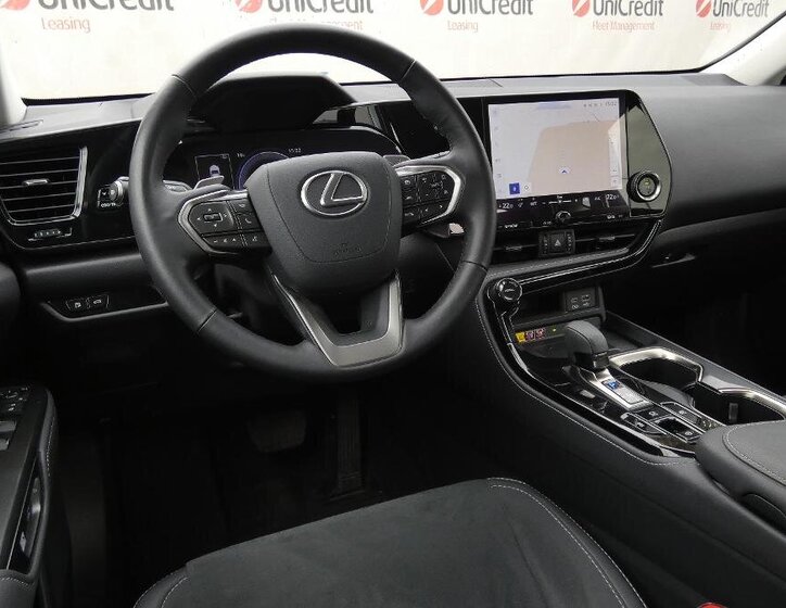 Lexus NX 350h 5