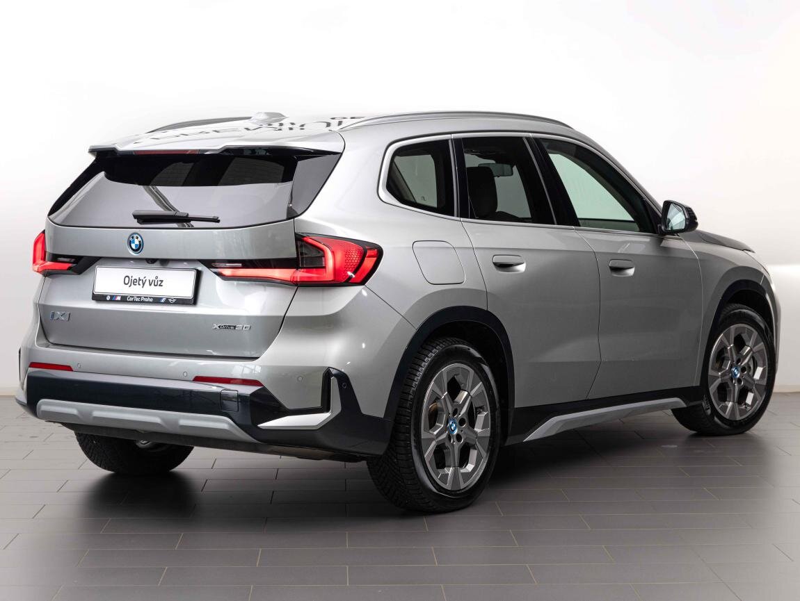 BMW iX1 SUV / Terénní 0,0 225 kw