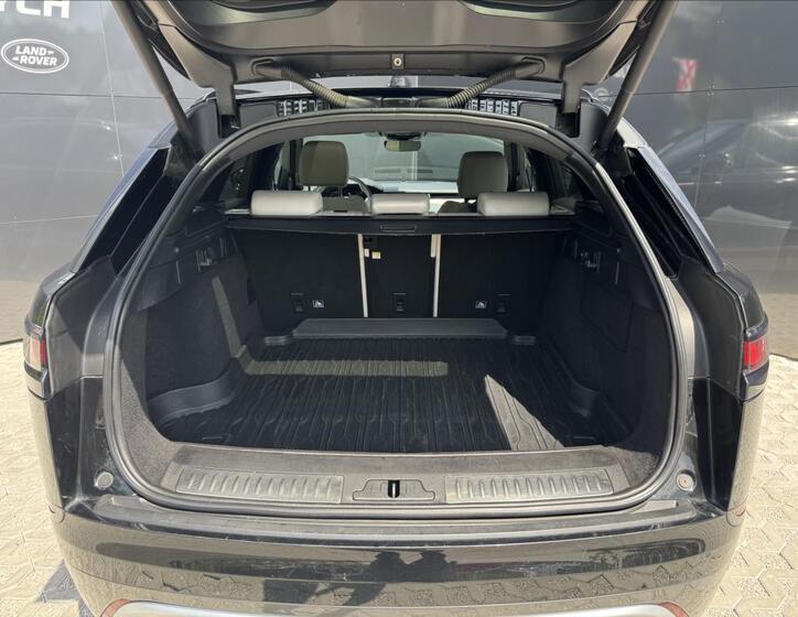 Land Rover Range Rover Velar 12