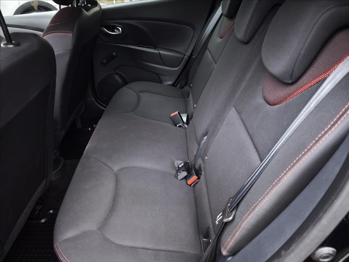 Renault Clio Hatchback 1,1 l 54 kw