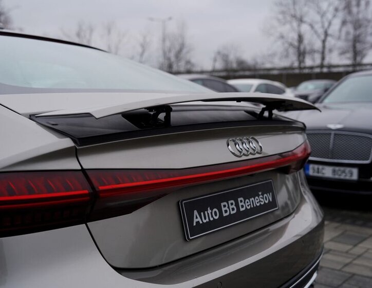 Audi A7 Sedan 3,0 l 210 kw