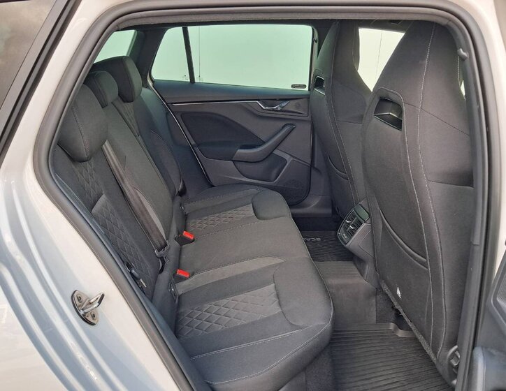 Škoda Scala Hatchback 1,5 l 110 kw