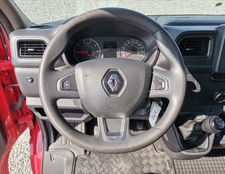 Renault Master 13